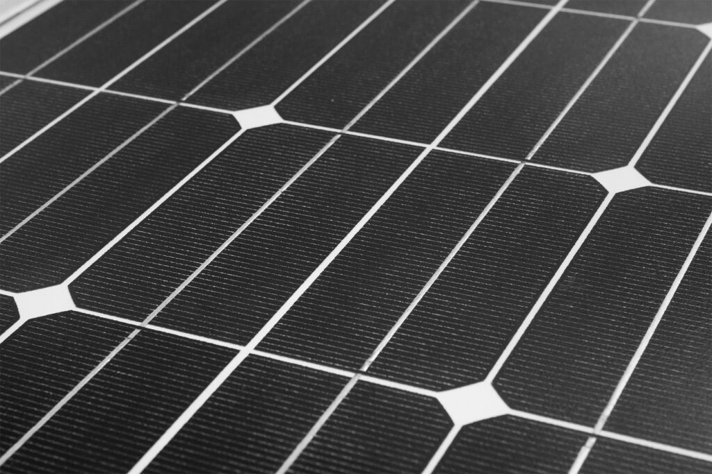 Pourquoi choisir un panneau photovoltaïque 375W ?
